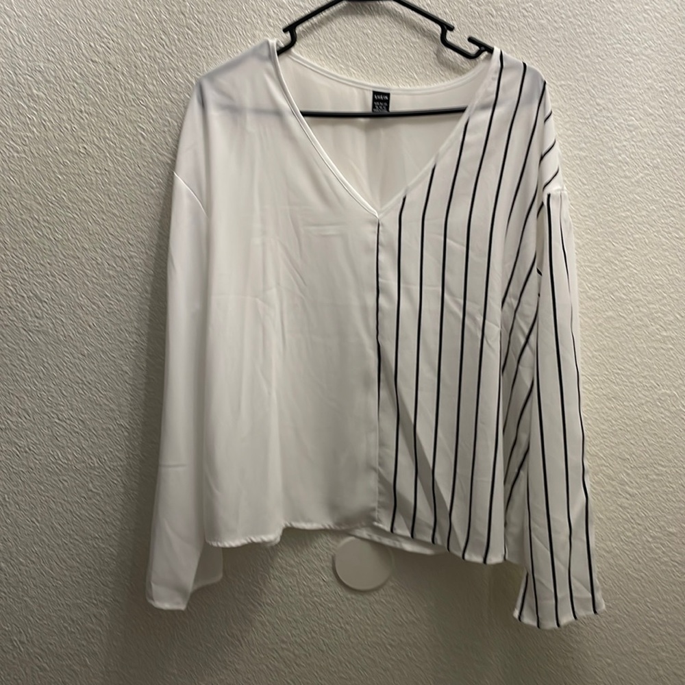 Women’s blouse